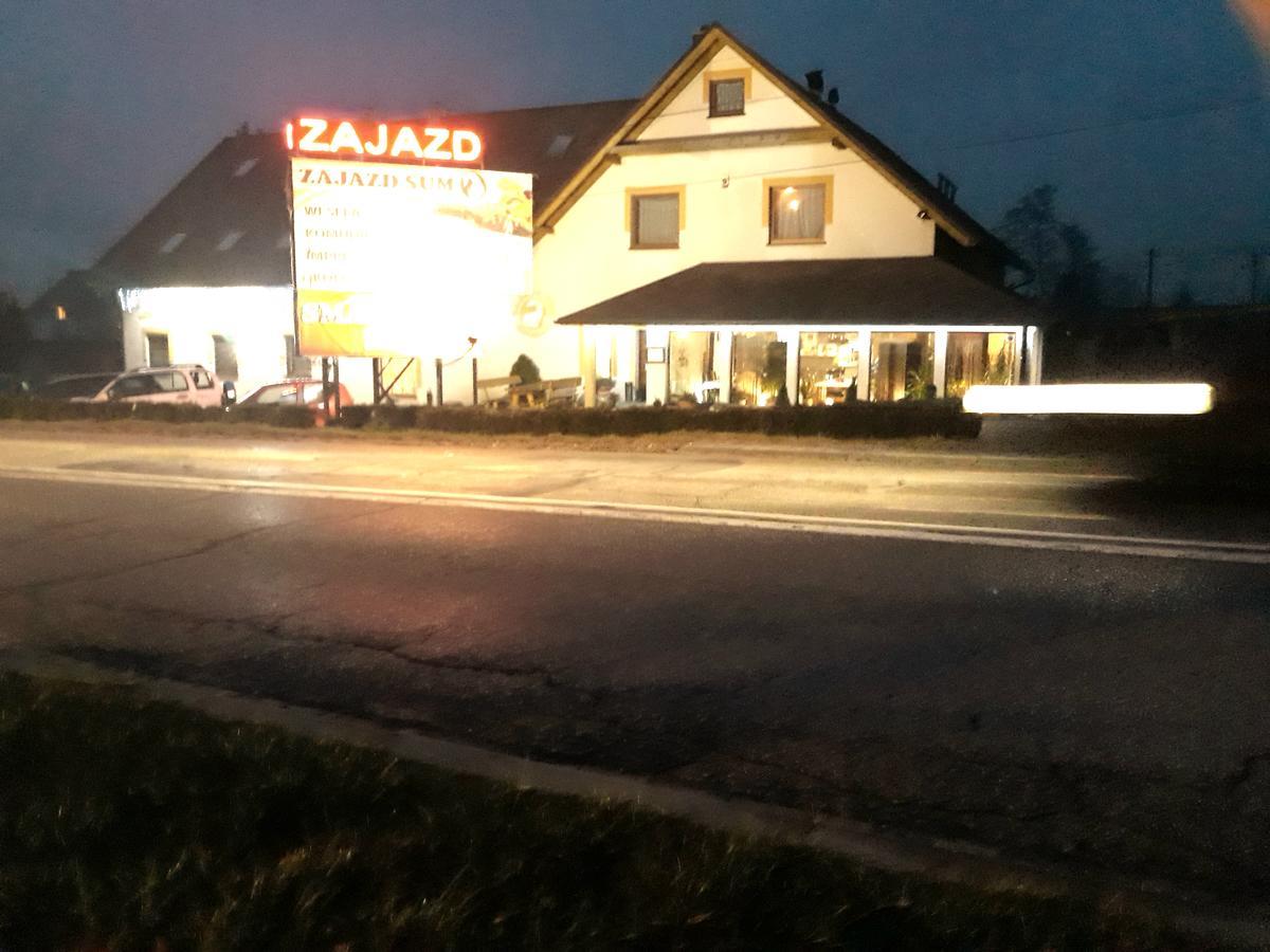 Sum Restauracja & Hotel Meszna Dış mekan fotoğraf
