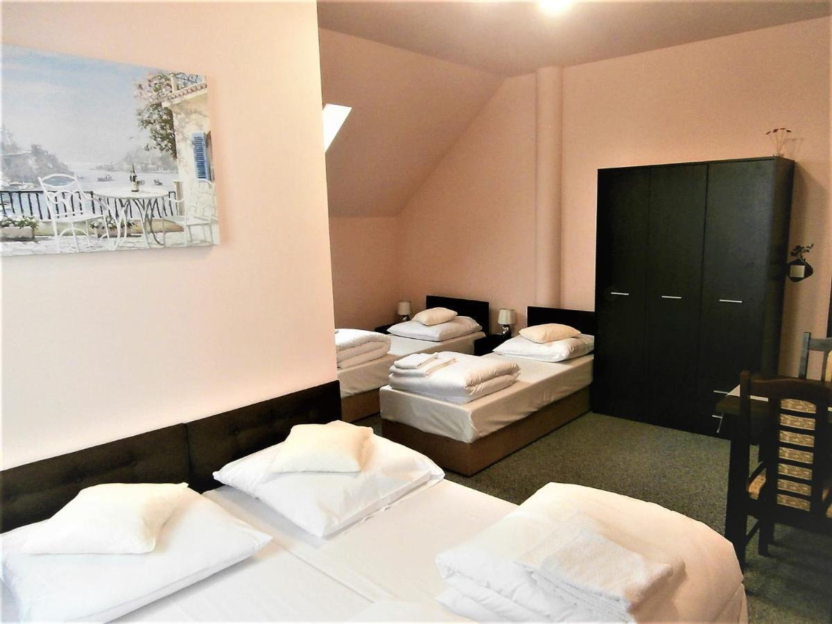 Sum Restauracja & Hotel Meszna Dış mekan fotoğraf